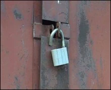 Украл триммер и сапоги