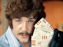 Гость унес с собой 500 долларов США