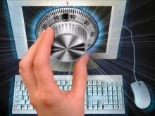 Хакер убедил полоцкую фирму перевести ему 7 000 евро и 6 000 долларов