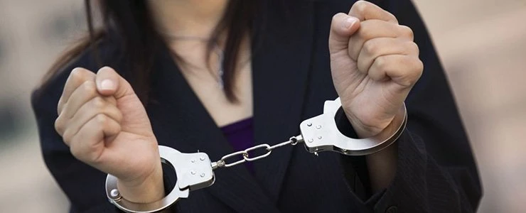 Заместитель главного бухгалтера учреждения образования в Новополоцке обкрадывала работников