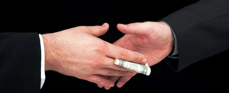 Должностные лица «Нафтана» обвиняются в причинении ущерба предприятию на 46 млрд рублей