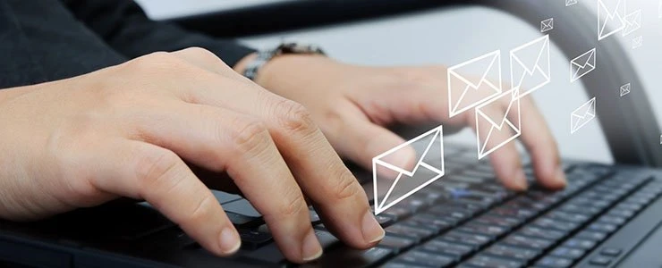 Полочанка «заминировала» российский нефтезавод по электронной почте