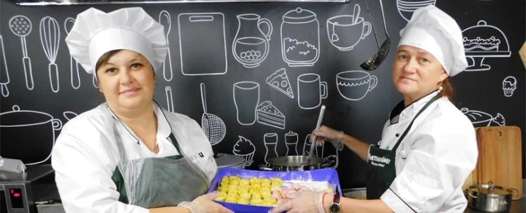 В новом полоцком кафе посетителям предлагают пельмени хэнд-мейд