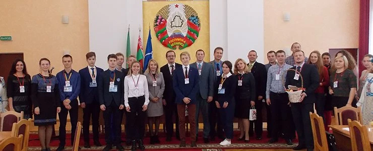 «Легко ли быть молодым» обсудила молодёжь Новополоцка