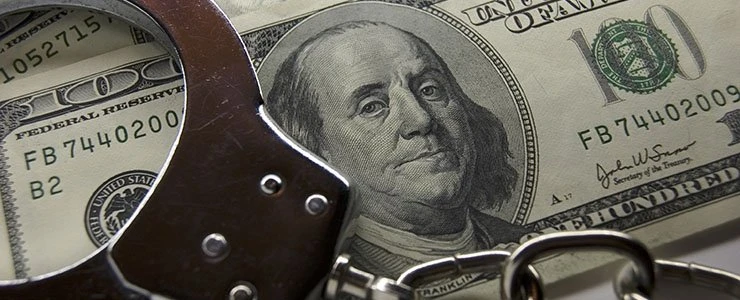 Две новополочанки отдали финансовым махинаторам почти 9 тысяч долларов