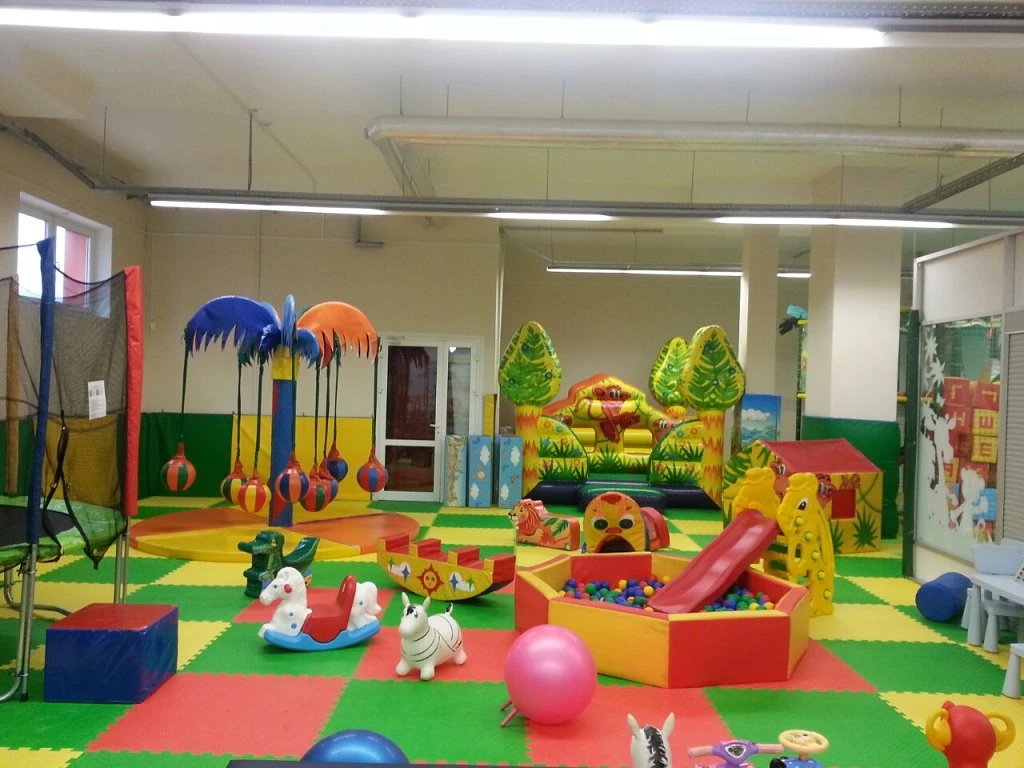 Детский развлекательный центр «Сафари»