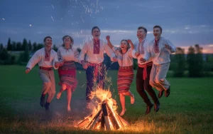 В Полоцком районе мужчина получил ожоги при прыжке через костёр