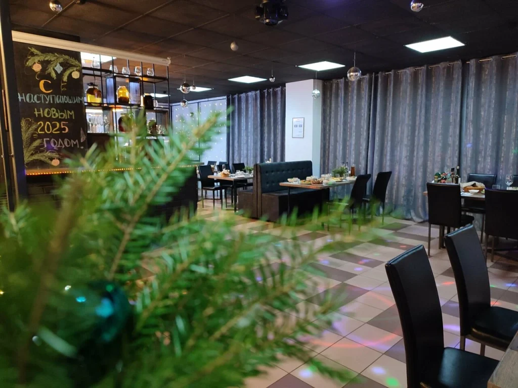 Кафе-бар «Холостяк» (ул. Молодёжная)