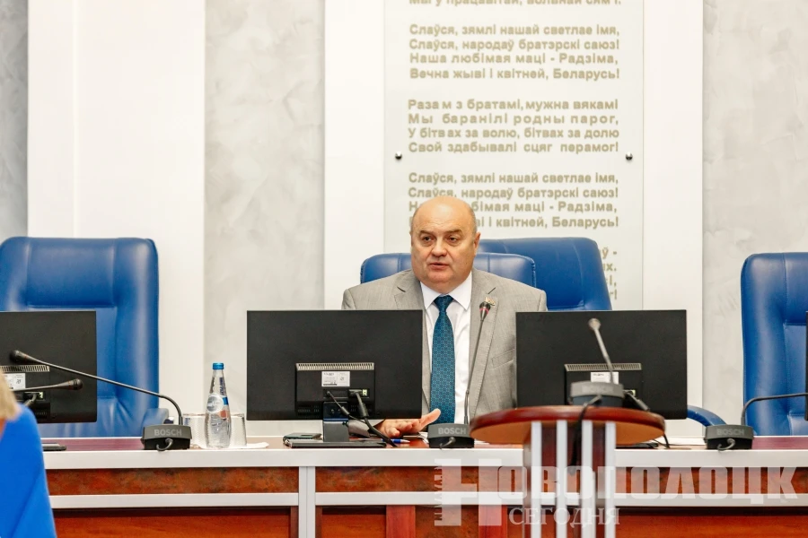 Игорь Бурмистров провёл совещание по Году благоустройства