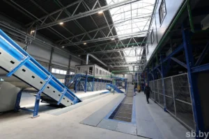 25-09-2025 Фото Антона Степанищева. Витебская область, Новополоцк. Выездное заседание Совета по взаимодействию органов местного самоуправления при Совете Республики Национального собрания Республики Беларусь. Осмотр площадки Новополоцкого регионального комплекса по обращению с ТКО