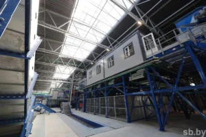 25-09-2025 Фото Антона Степанищева. Витебская область, Новополоцк. Выездное заседание Совета по взаимодействию органов местного самоуправления при Совете Республики Национального собрания Республики Беларусь. Осмотр площадки Новополоцкого регионального комплекса по обращению с ТКО