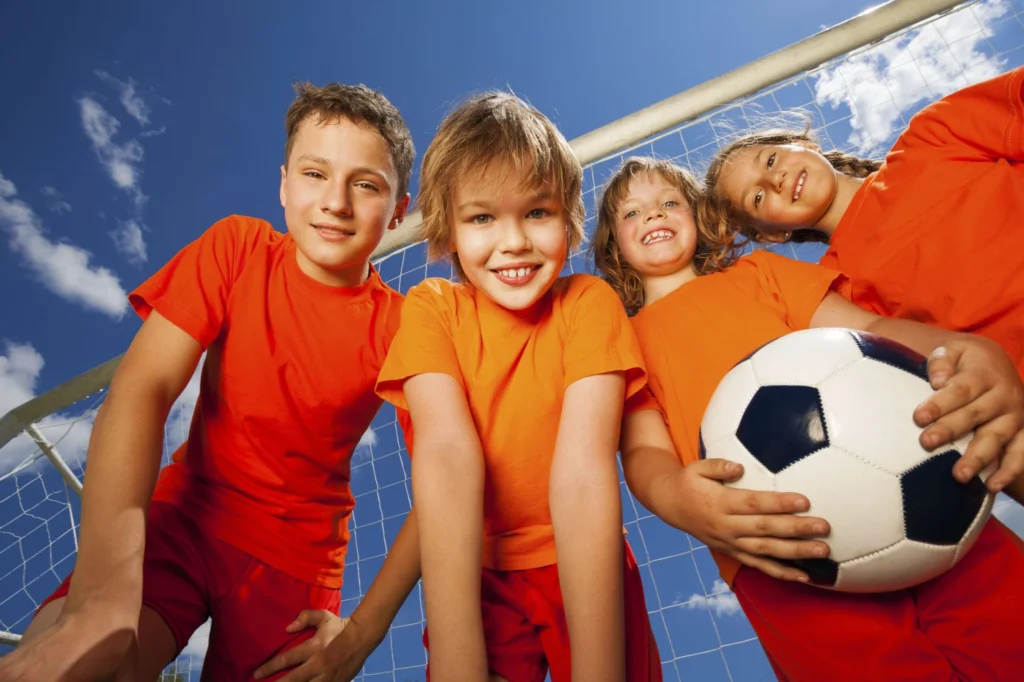 На какие спортивные секции можно записать ребёнка в Новополоцке бесплатно?