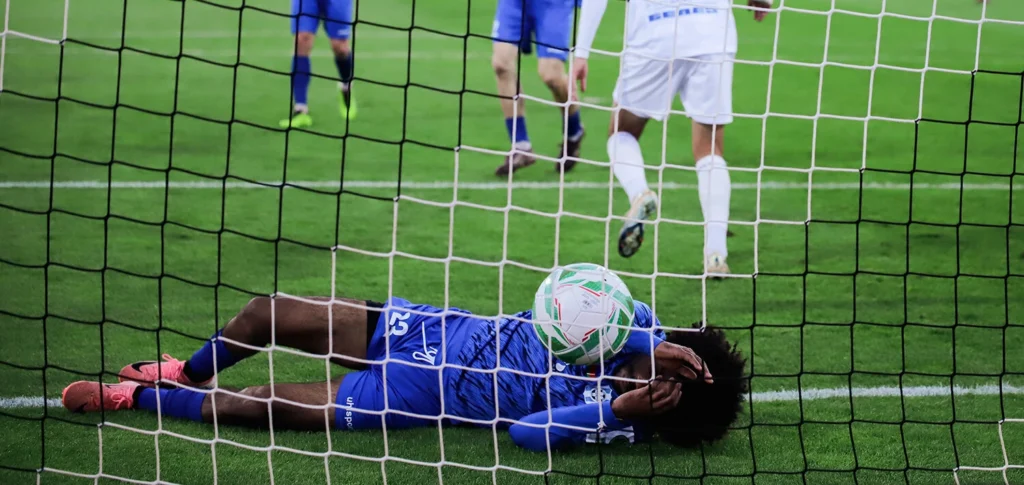 Футбольный триллер в Жодино: «Торпедо»-БелАЗ и «Нафтан» забили шесть мячей на двоих