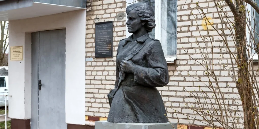 Музей-квартира Героя Советского Союза Зинаиды Михайловны Туснолобовой-Марченко