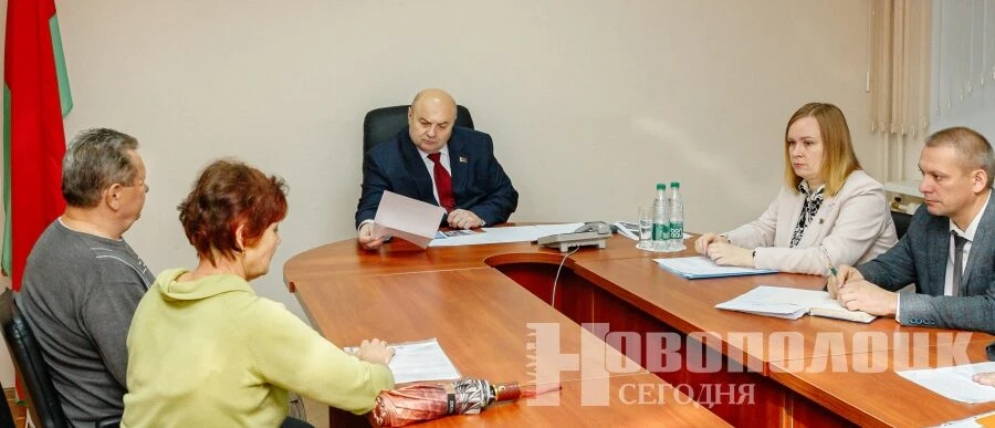 С жалобами на шум и ремонты новополочане обратились к председателю горисполкома Игорю Бурмистрову