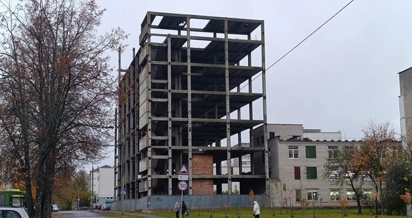 Что происходит с долгостроем в центре Полоцка?