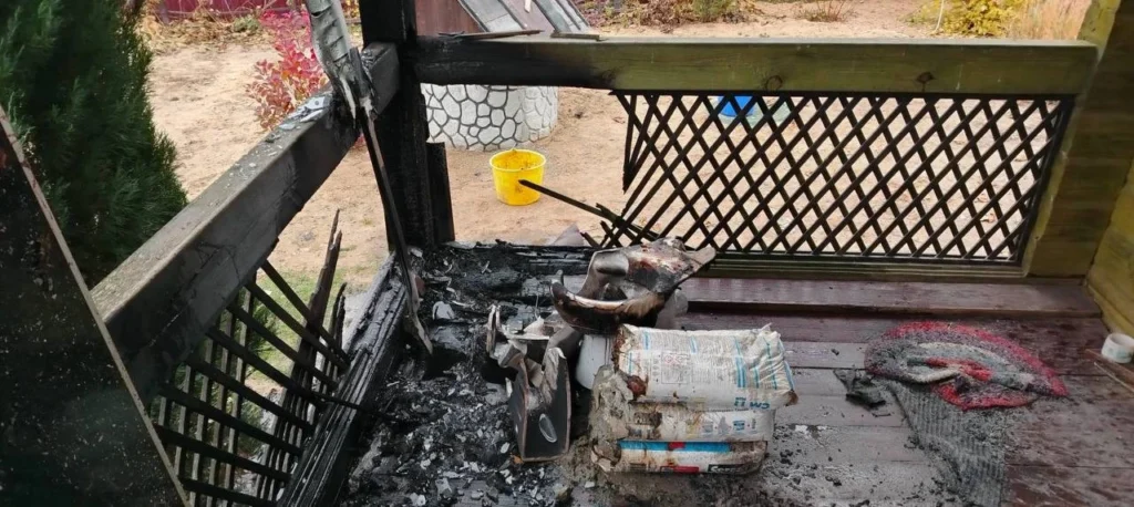 В Полоцком районе жители потушили пожар до приезда МЧС