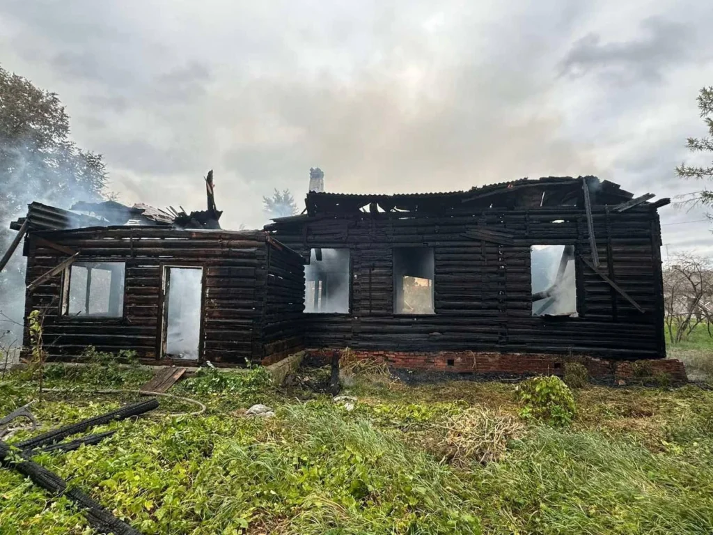 В Полоцке горел пустующий дом