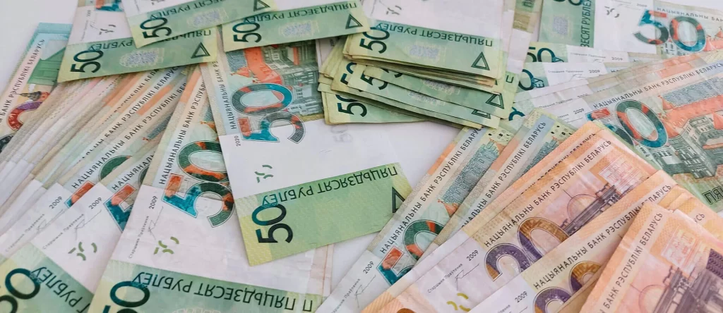 В Новополоцке работникам предприятия вернули задержанную зарплату за два месяца