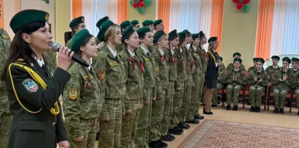 В СШ №4 Новополоцка открыт военно-патриотический класс пограничной направленности