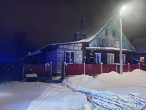 В Полоцком районе ночью произошёл пожар в частном доме
