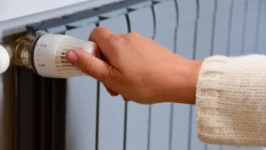 Когда отключают отопление: в «Белэнерго» объяснили условия завершения сезона