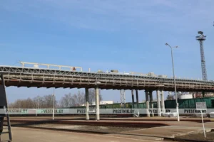 В Полоцке пешеходный мост через железную дорогу планируют открыть к концу мая