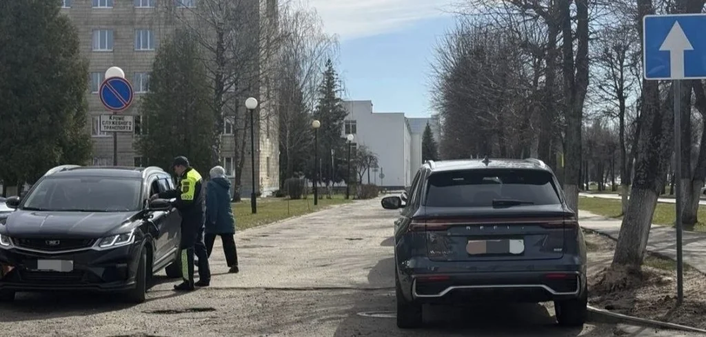 У поликлиники №1 в Новополоцке изменили схему движения