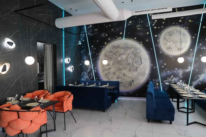 Рестобар MOON